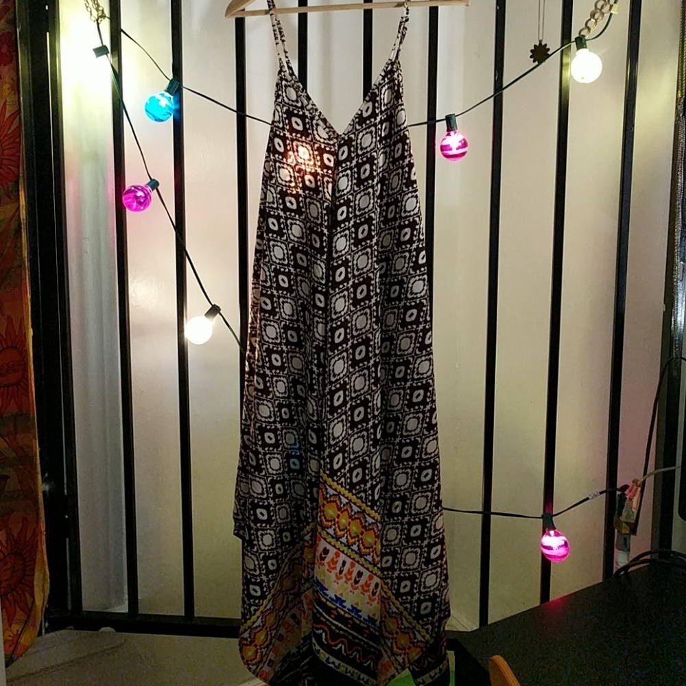 {SOLD}🏖️ MAGIC Beachy Print Dress